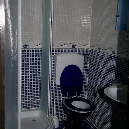 Val Apartman *